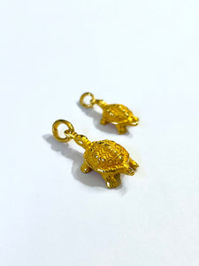 24K Solid Yellow Gold Korean Don Turtle Pendant for Baby Birthday