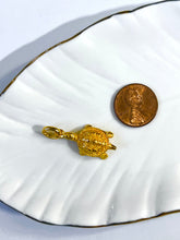 Load image into Gallery viewer, 24K Solid Yellow Gold Korean Don Turtle Pendant for Baby Birthday
