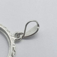 Load image into Gallery viewer, 925 Sterling Silver Rope Edge Diamond Cut Nickel 22mm Coins Prong Back Bezel
