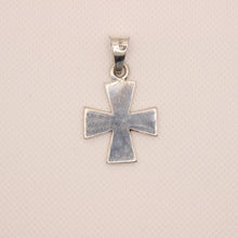 Load image into Gallery viewer, 925 Sterling Silver Simple Maltese Cross Pendant
