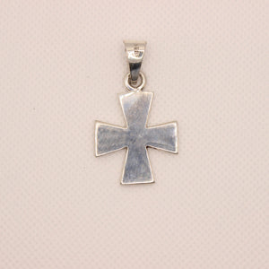 925 Sterling Silver Simple Maltese Cross Pendant