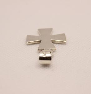 925 Sterling Silver Simple Maltese Cross Pendant