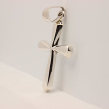 Load image into Gallery viewer, 925 Sterling Silver Simple Beveled Edge Rhombus Shape Cross Pendant
