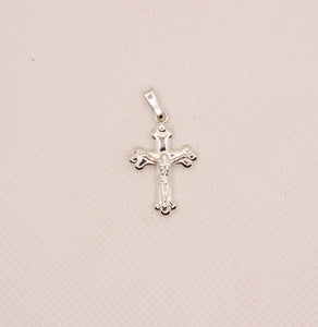 925 Sterling Silver Dainty Budded Crucifix Cross Pendant