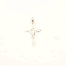 Load image into Gallery viewer, 925 Sterling Silver Wire Wrapped Fluted Cross Pendant
