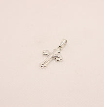 Load image into Gallery viewer, 925 Sterling Silver Dainty Budded Crucifix Cross Pendant
