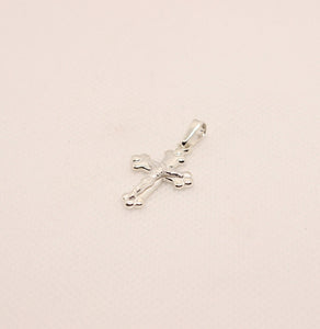 925 Sterling Silver Dainty Budded Crucifix Cross Pendant