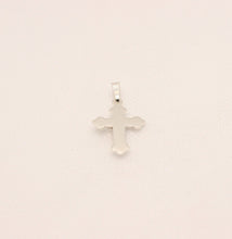 Load image into Gallery viewer, 925 Sterling Silver Dainty Budded Crucifix Cross Pendant
