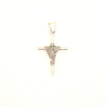 Load image into Gallery viewer, 925 Sterling Silver Rope Wrapped Cylindrical Cross Pendant
