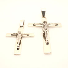 Load image into Gallery viewer, 925 Sterling Silver Simple Flat Crucifix Cross Pendant
