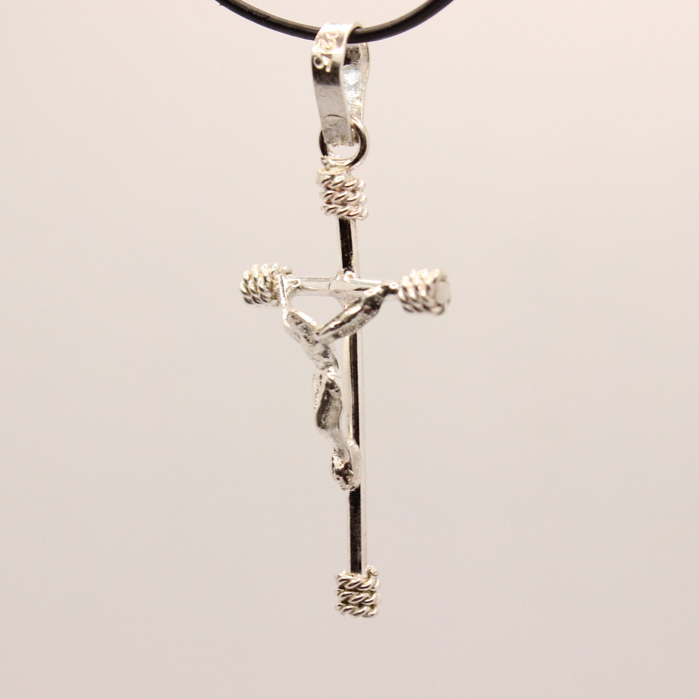 925 Sterling Silver Dainty Stick Crucifix Cross with Rope Textured Edges Pendant