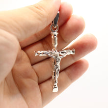 Load image into Gallery viewer, 925 Sterling Silver Detailed Bamboo Styled Christian Crucifix Cross Pendant
