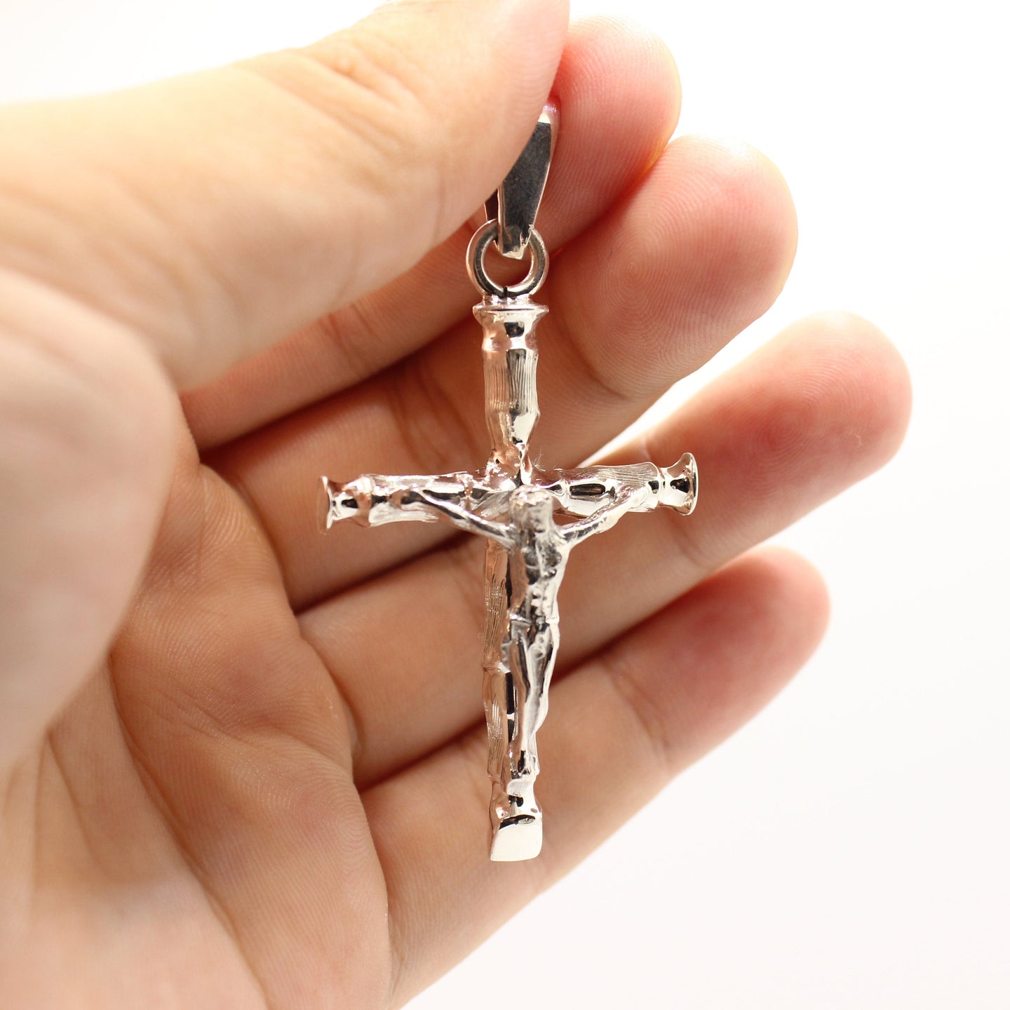 925 Sterling Silver Detailed Bamboo Styled Christian Crucifix Cross Pendant