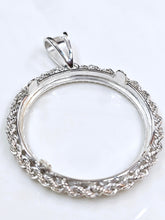 Load image into Gallery viewer, 925 Sterling Silver Dotted for 26mm Coins with Actual Rope Edge Edge Coin Bezel
