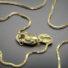 Load image into Gallery viewer, 10K Solid Yellow Gold Box Chain Necklace
