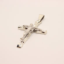 Load image into Gallery viewer, 925 Sterling Silver Detailed Bamboo Styled Christian Crucifix Cross Pendant
