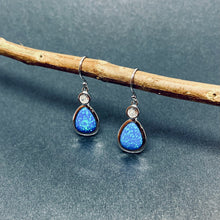 Load image into Gallery viewer, Sterling Silver Synthetic Opal Circle Droplet Dangling Earrings
