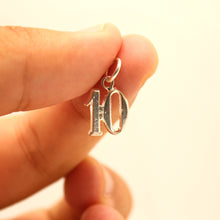 Load image into Gallery viewer, 925 Sterling Silver Dainty Fancy Vintage Typographic Number 1 to 10 Pendant
