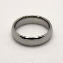 Load image into Gallery viewer, Tungsten Carbide Smooth Domed Mirror Polish Finish Wedding Band Thumb Ring 6mm
