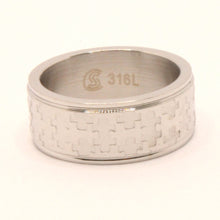 Load image into Gallery viewer, Stainless Steel Flat Simple Jigsaw Puzzle Pattern Wedding Band Ring 8mm
