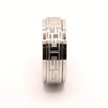 Load image into Gallery viewer, Stainless Steel Reflective High Polish Etched Greek Key Center Spinner Ring 8mm
