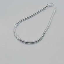 Load and play video in Gallery viewer, 925 Sterling Silver Snake 3mm Chain Necklaces &amp; Bracelets
