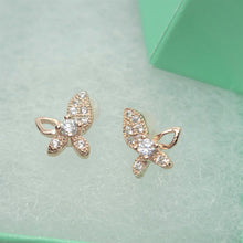 Load image into Gallery viewer, 925 Sterling Silver Pointy Butterfly Earring with CZ
