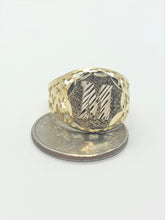 Load image into Gallery viewer, 10K Solid Yellow Gold Round Initial Letter Signet Ring
