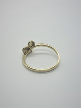 Load image into Gallery viewer, 10K Yellow Gold Simple Heart Ring
